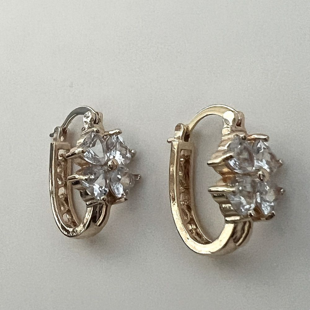 Gold Tone Huggie Flower Fashion Hoop Earrings